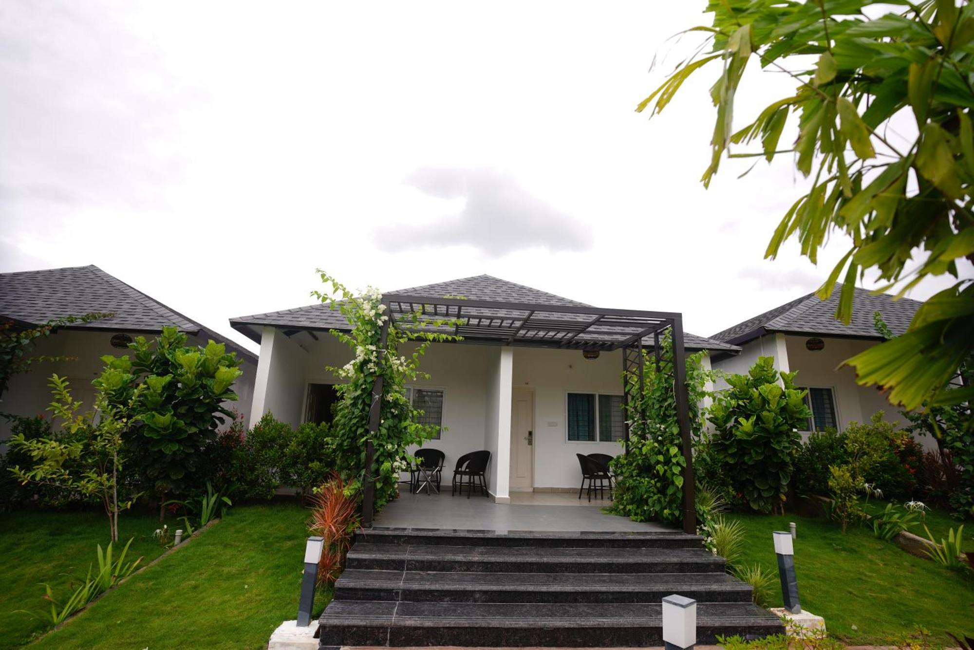 Q Mango Resort Rāmanagaram Esterno foto